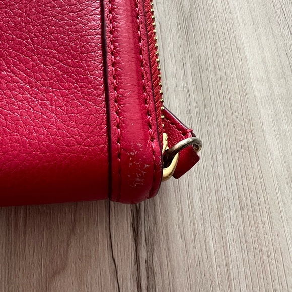 SOLD - Tory Burch Leather Zip Wallet - Picture 7 of 8